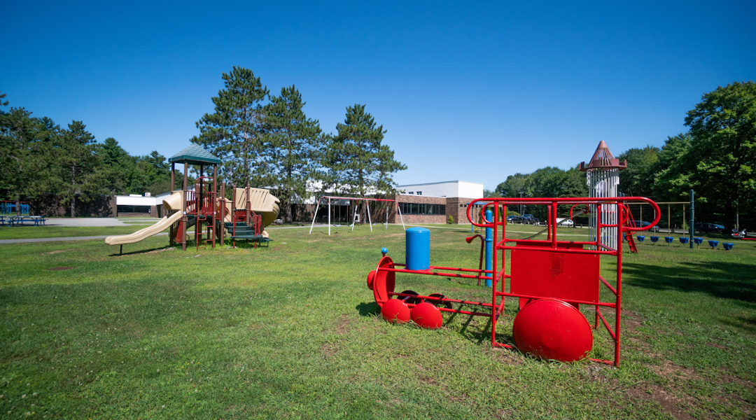 Photo of Lake George Elementary School in Lake George, NY