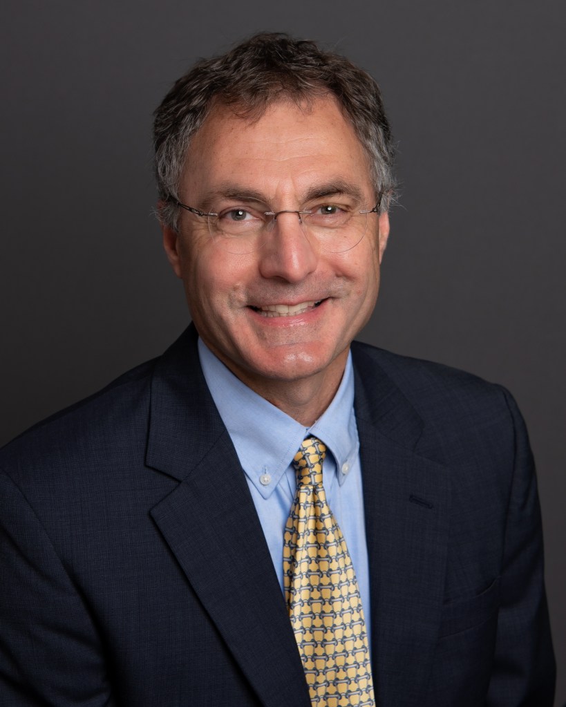 Portrait of Glen Bruening '80.